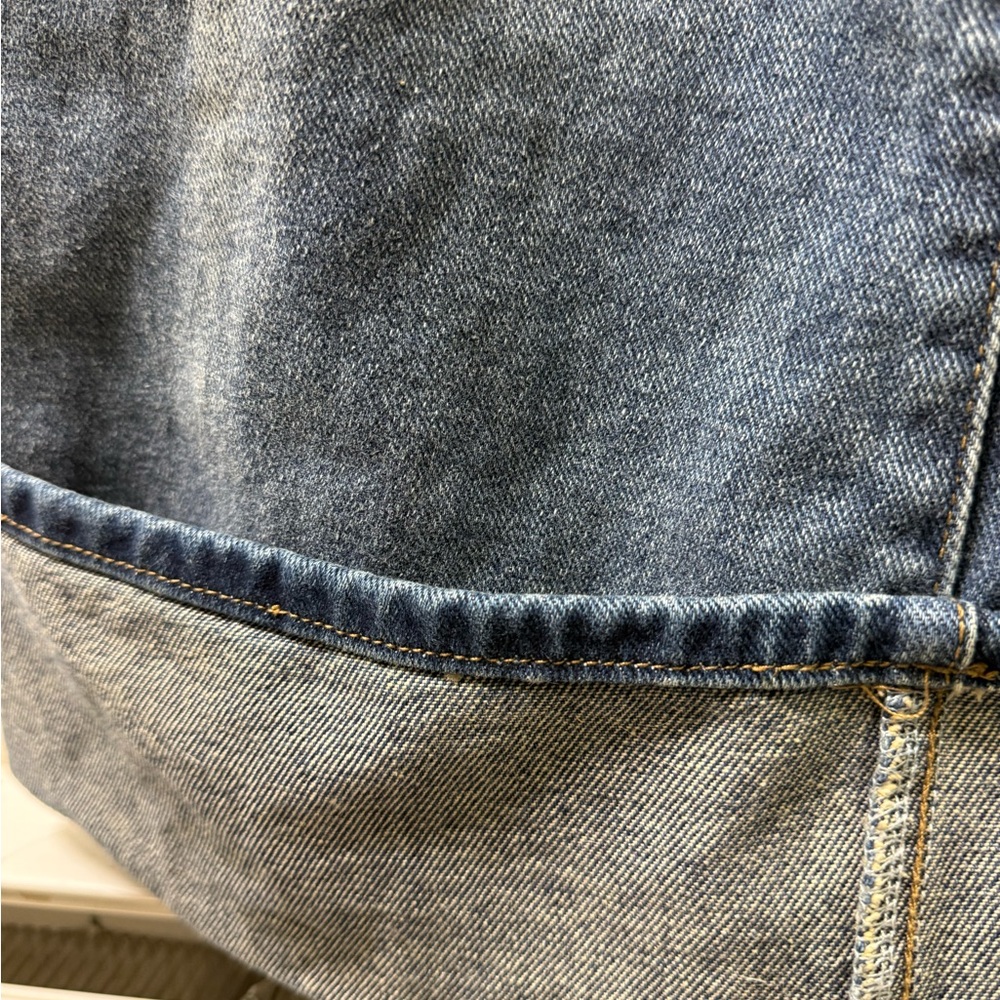 High Rise Blue Jeans with Peace Patch - Picture 6 of 9